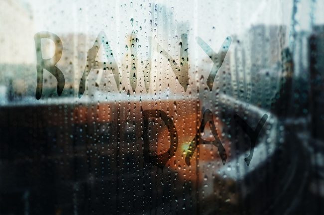 A calha, o entulho e a chuva A calha, o entulho e a chuva